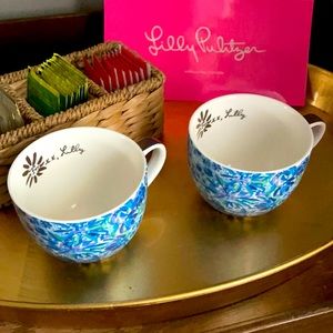 NWOT Lilly Pulitzer Limited Edition Ceramic Mugs